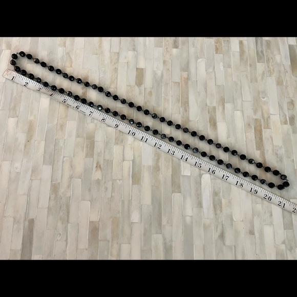 Vintage Strand of Faceted Black Beads - Picture 3 of 3